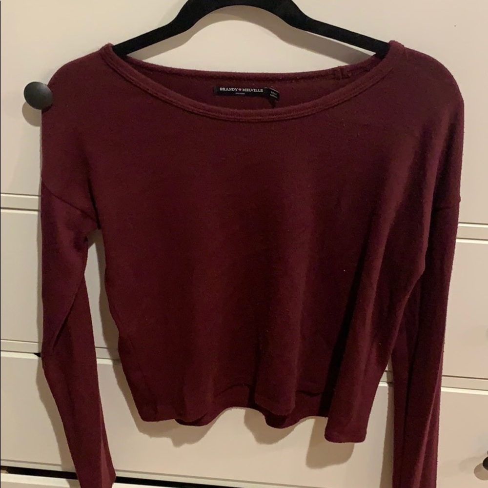 Brandy Melville maroon top